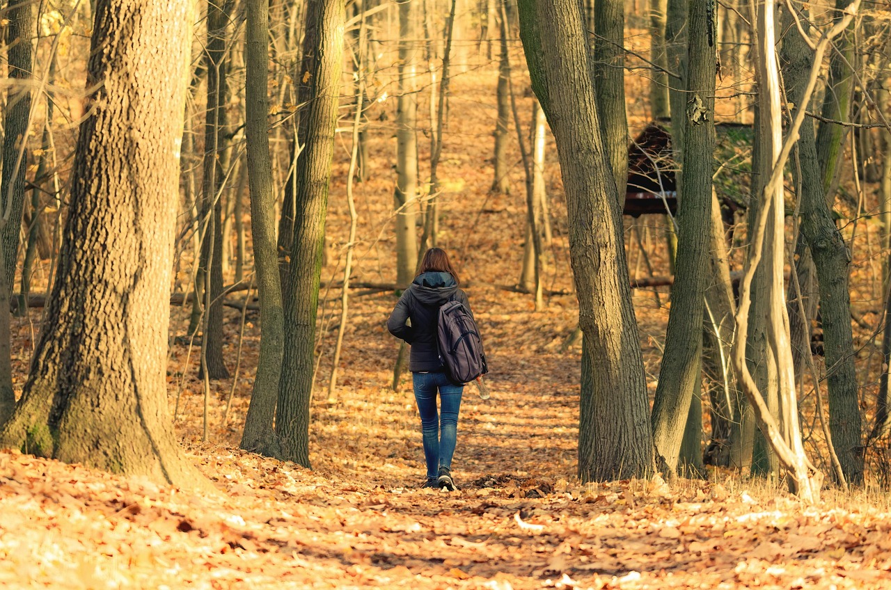 산골 여성 관련 사진