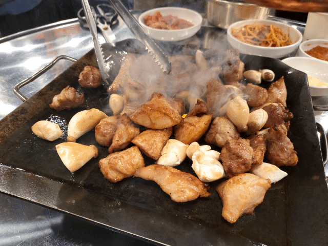 직원이 직접 구워줘 더욱더 맛있습니다^^