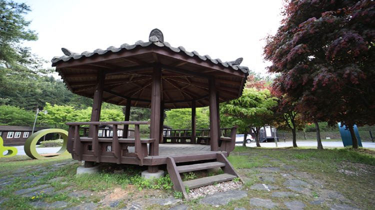 연인산 다목적캠핑장