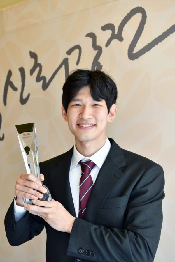 바둑 이지현 9단 프로필 총정리｜나이 34세&middot;고향 대구&middot;경성고 학력&middot;랭킹 7위&middot;신진서 상대전적