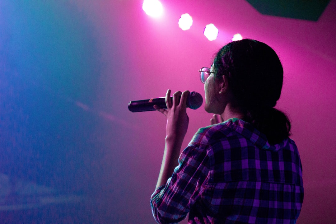 Microphone