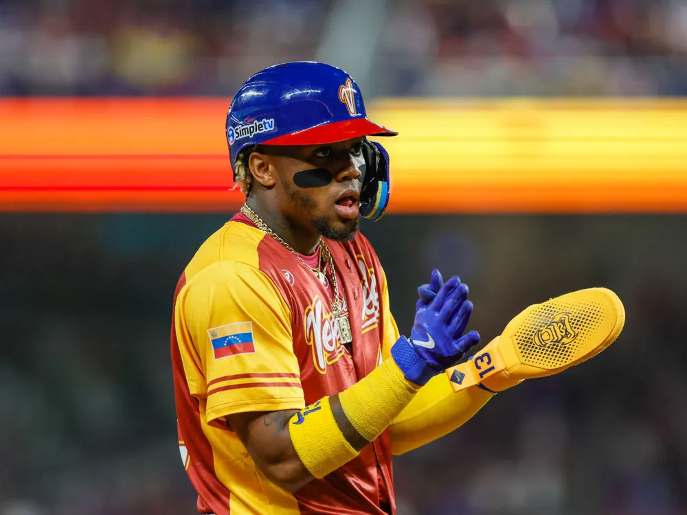 2026 WBC 베네수엘라 대표팀, 로날드 야쿠냐 주니어, 무릎부상, MVP시즌