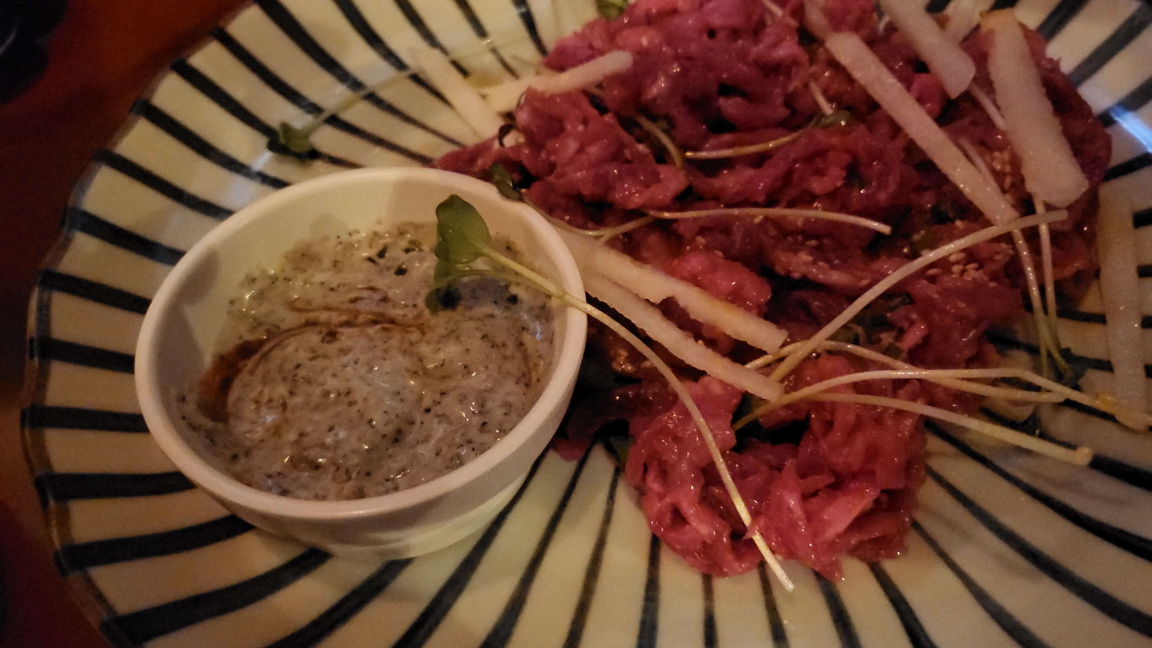 수지구청 육회미가