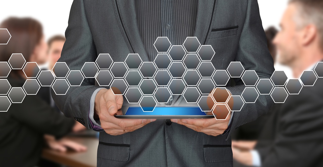 블록체인 & NFT 활용 분야의 혁신과 미래 전망