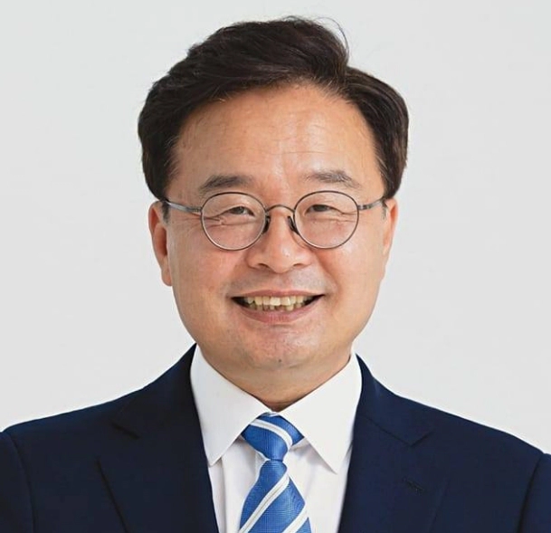 민주당 김우영 강병원 은평을 지역구 공천 이유