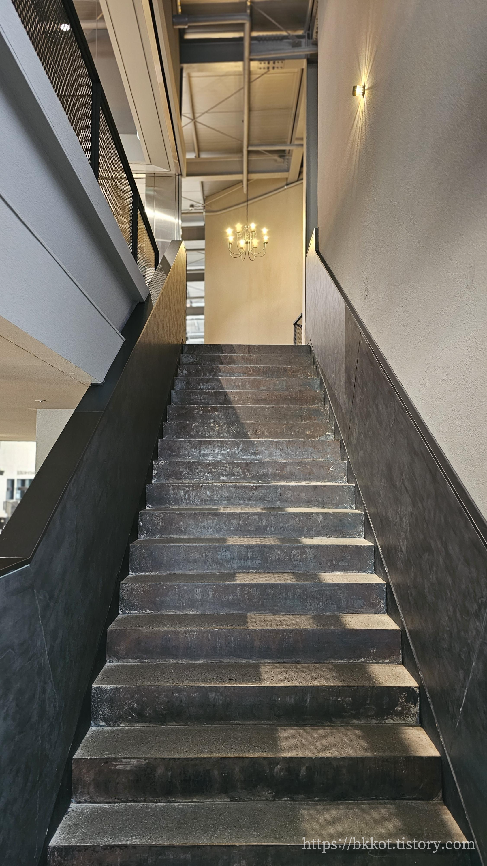 칼리오페 내부 전경