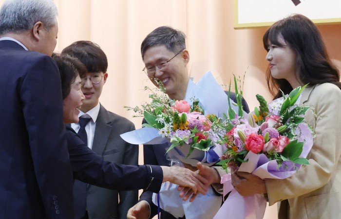 문형배 아내 이경아 헌법재판소장 아내