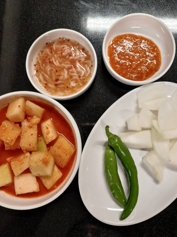 호석촌 밑반찬