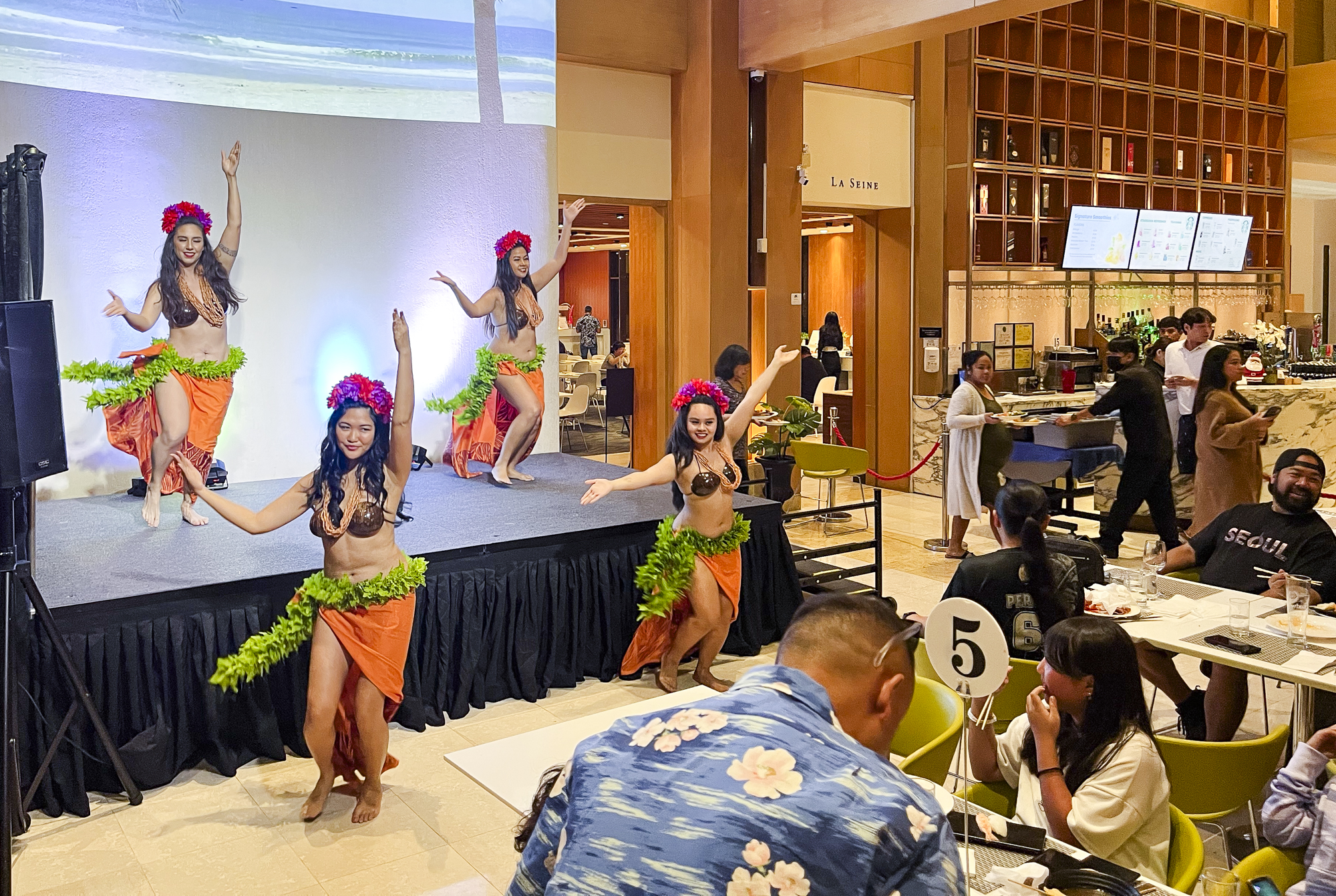 괌 라세느뷔페 차모르 공연