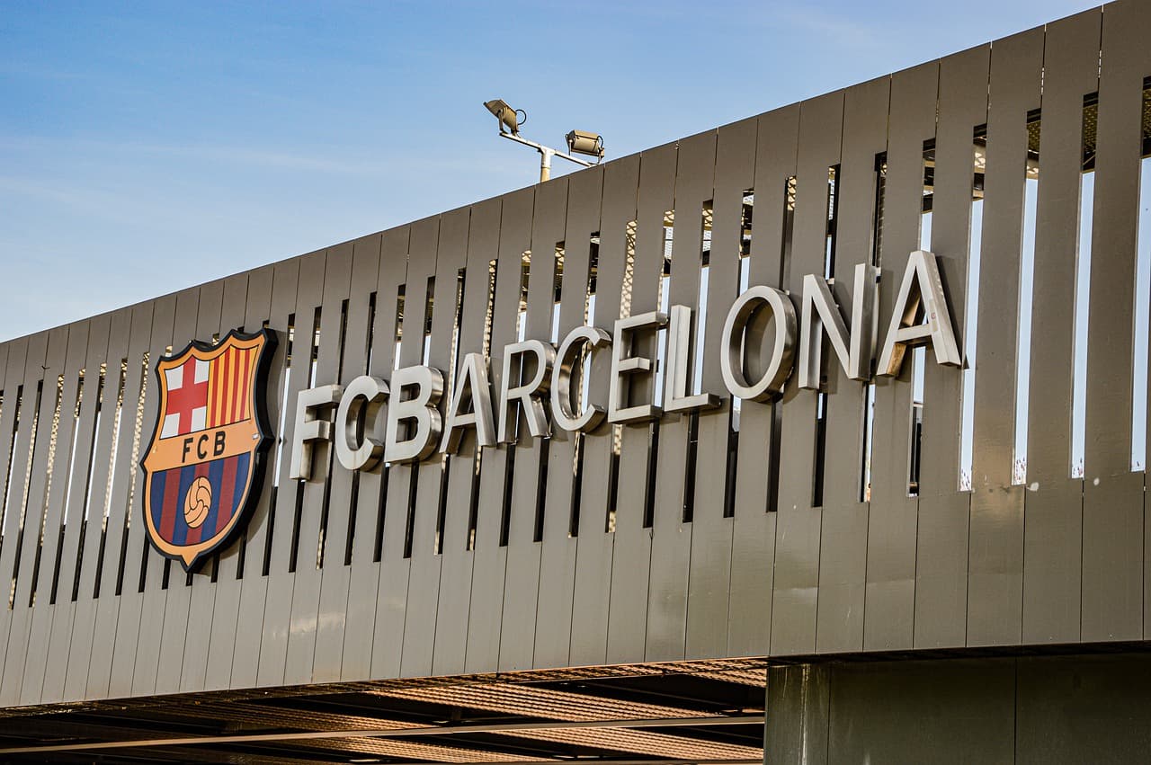 FC 바르셀로나와 깜누 (Camp Nou) : 축구를 넘어선 문화의 심장