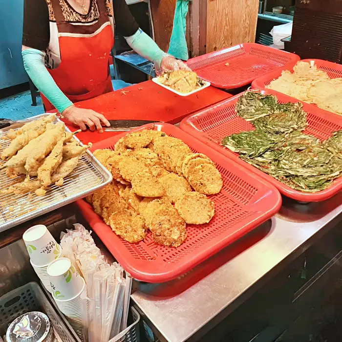 대구 반월당 염매시장 맛집 종갓집 맏며느리 전집