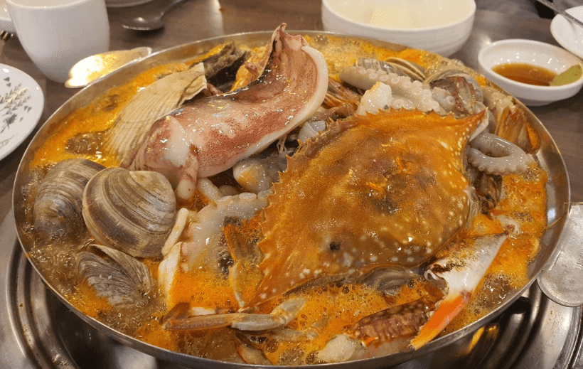 생생정보통 27년 전통 해물탕 인천 부평 장사의 신