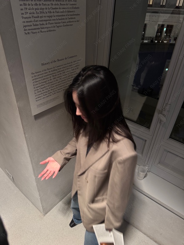 Asian Model Bourse de Commerce Pinaut Collection