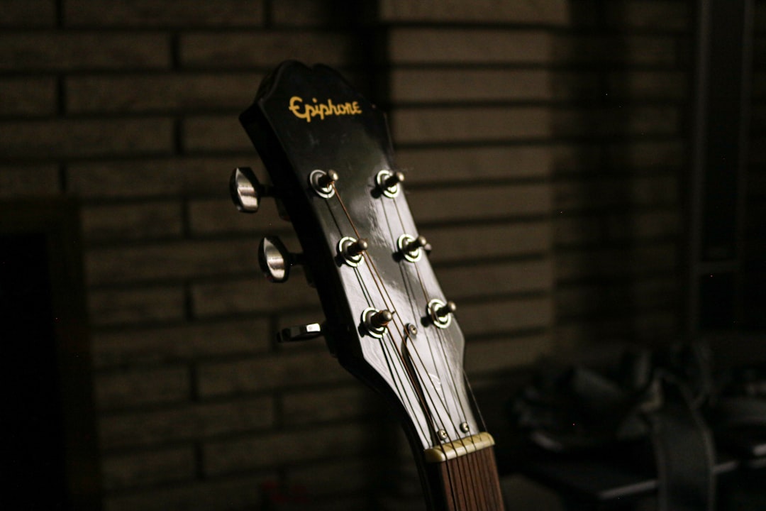 Instrument