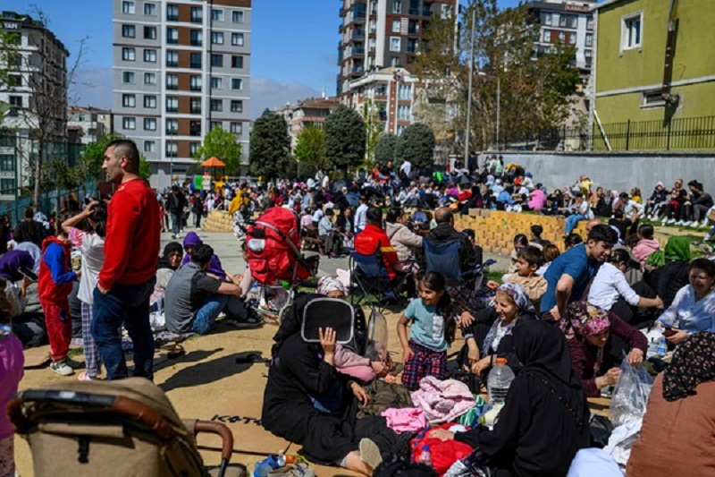 피해 상황: 부상자 236명, 건물 손상 신고 378건