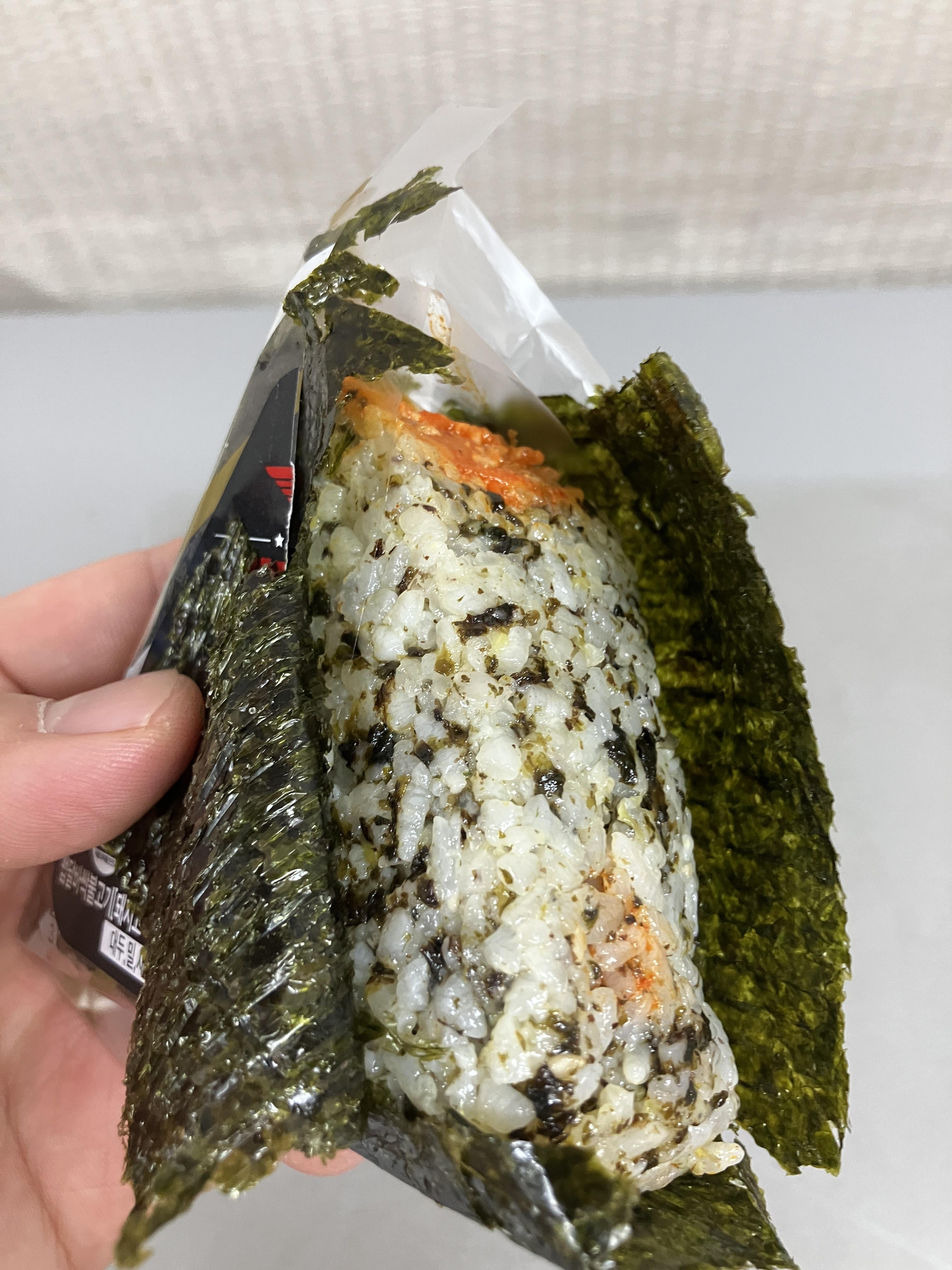 탑티어 맵달김치제육 삼각김밥