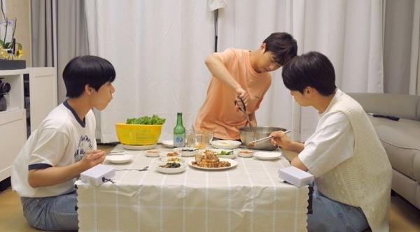 KBS 편스토랑 찬또배기 반찬원 이찬원 오징어젓갈 찬또징어 비빔면 레시피 소개