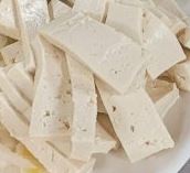 두부 썰어 놓은 사진