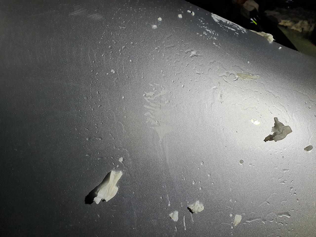 차에 시멘트 석회물 떨어졌을 때 없애는 법6