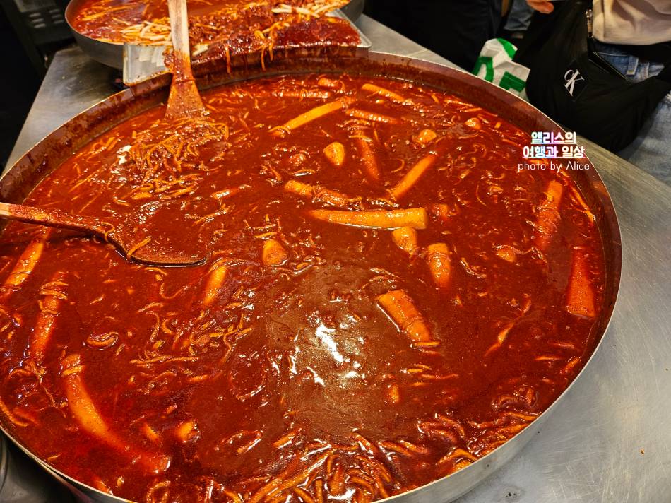 광장시장 맛집 녹두빈대떡, 우이락 고추튀김, 강가네 떡볶이 솔직후기