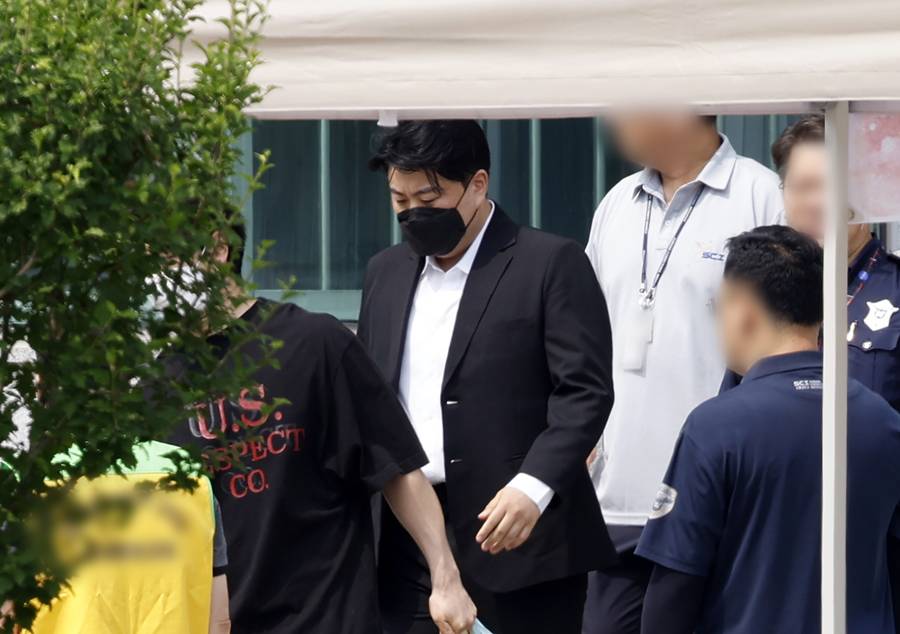 김호중 음주 뺑소니 가석방 출소! 소망교도소 이감 기준과 보호관찰 기간 제한 법적 쟁점 총정리