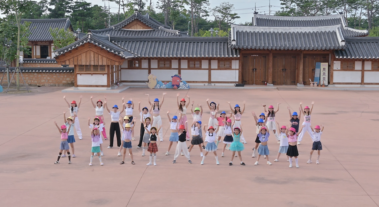 상주세계모자페스티벌 2025&amp;#44; 세계문화 퍼레이드와 체험 한가득!