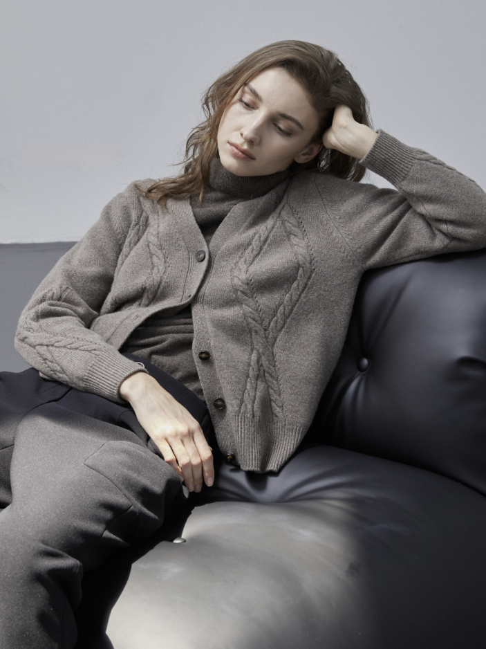 {가디건} 사랑을 처방해 드립니다 13회 :: 유호정(한성미) / 데일리스트 DAILIST 브라운 니트 가디건