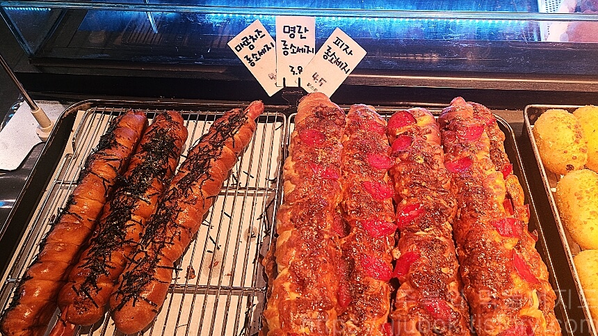 에키노마에-베이커리-롱소시지-메뉴-2