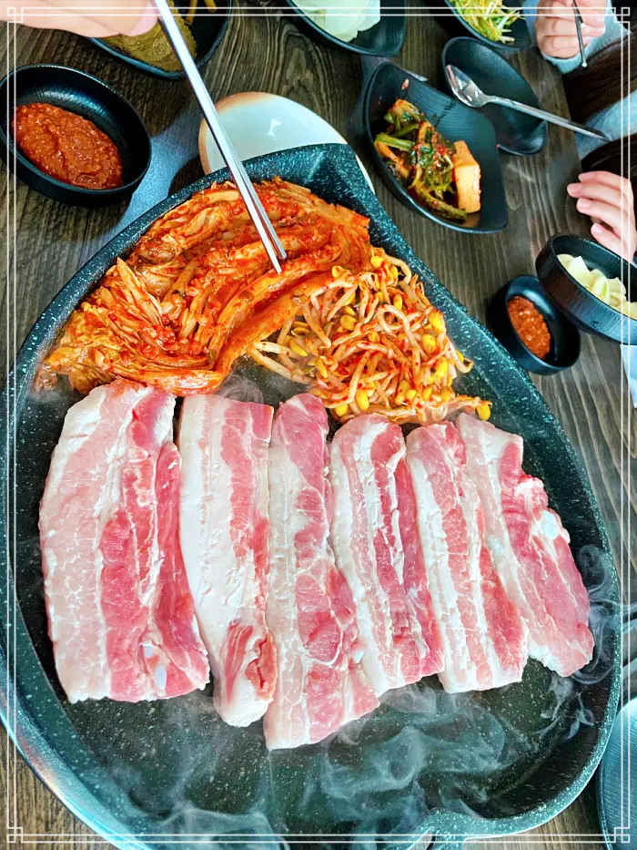 보령&#44; 대천 해수욕장 맛집 영희씨 꿈꾸는 가족 오토 캠핑&#44; 캠핑카&#44; 키조개 관자&#44; 삼겹살