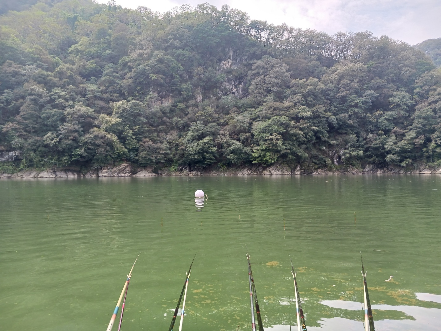 명서낚시터