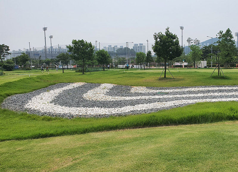 인천 선학파크골프장. 인천광역시 연수구 경원대로 526 (선학국제빙상경기장 옆)