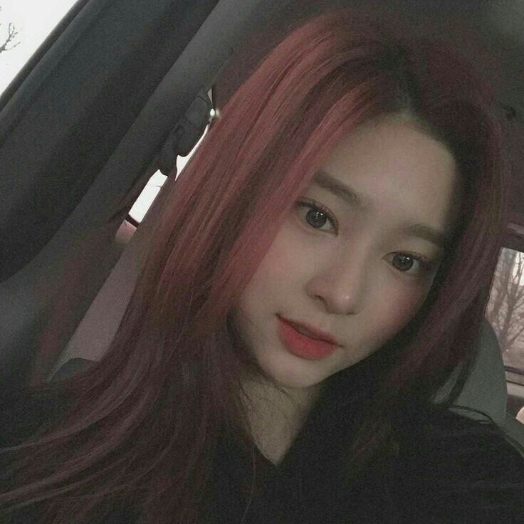 아이즈원 김민주 최애사진
