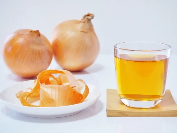 혈관 내 산화 부담을 줄이는 양파껍질차 