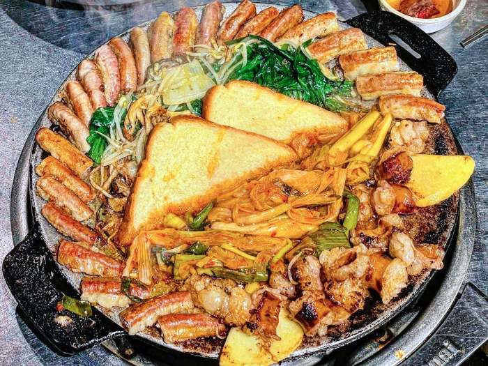 생방송오늘저녁 왕십리 한우 곱창 밀키트 온라인 택배 판매 대창 양깃머리 모듬구이 곱창집 맛집 추천