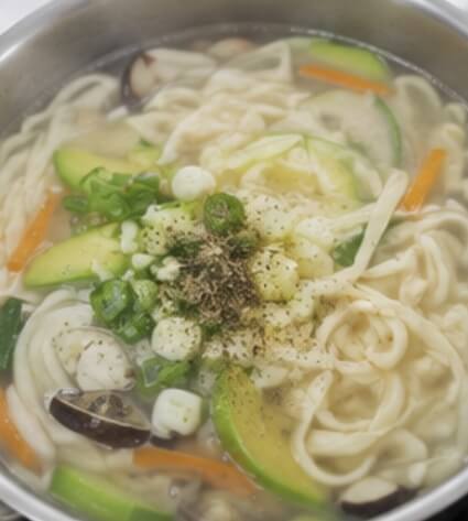 칼국수 맛있게 끓이는법