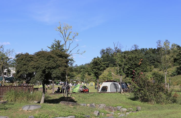 중랑캠핑숲 이미지