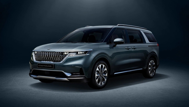 4세대 페이스 리프트 전 카니발 사진