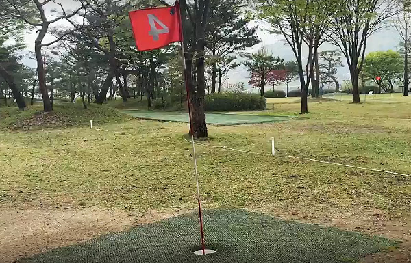 강변 따라 힐링 서종파크골프장