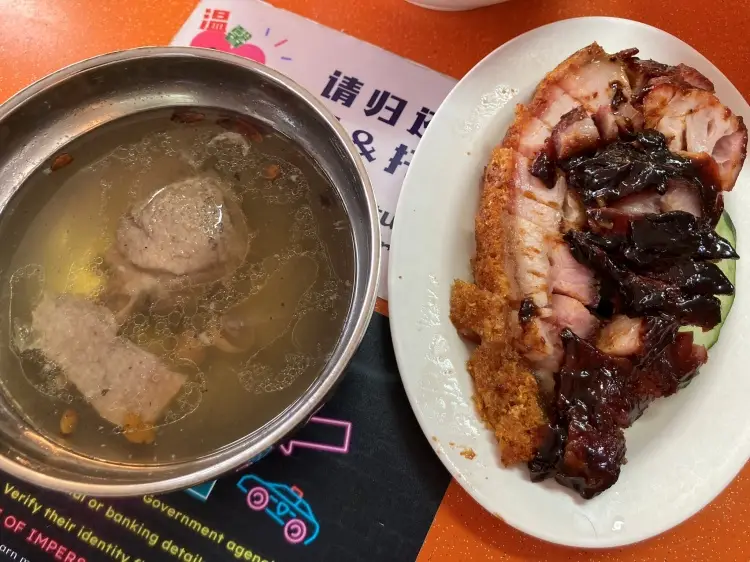 Tong-garden-roasted-pork&soup