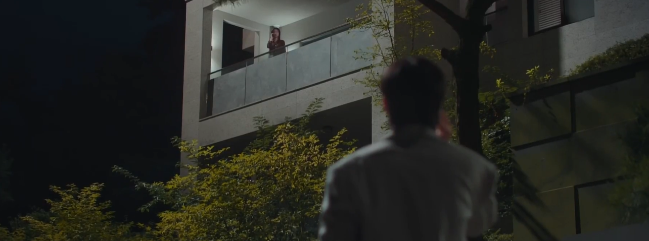 경도를 기다리며 10회 지우 집앞에서 통화하는 경도