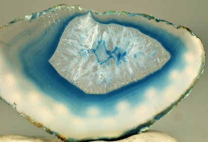 보석 색상과 감정, 색채 심리학으로 보는 광물의 매력