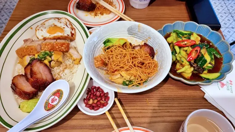 줄서는식당 영탁 추천 홍콩식 바베큐 플래터, 도가니 커리국수, 마파두부 볶음밥 맛있는 곳 신용산역 용리단길 맛집 소개