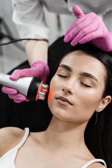 볼뉴머 (Volnewmer) 리프팅: 피부 탄력