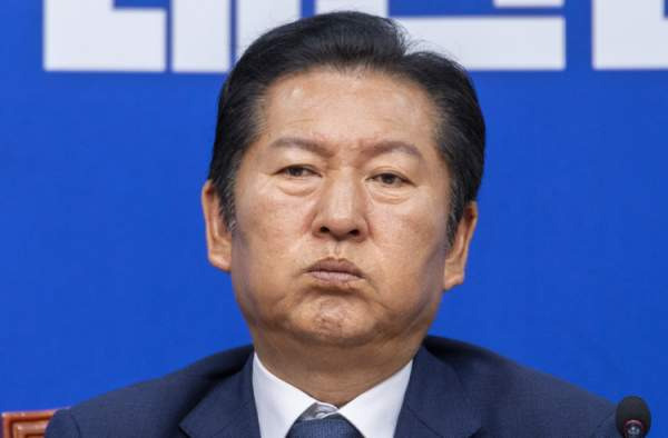 정청래 대표 사퇴 이유와 민주당 전당대회 3파전 전망! 장동혁 복귀 및 국회 후반기 원 구성 법사위원장 협상 시한 결과 분석