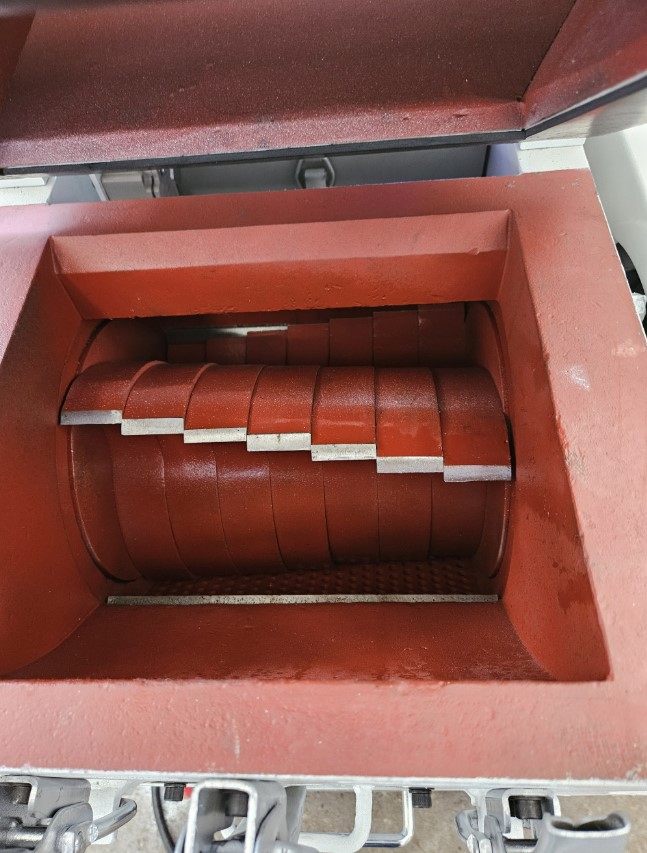 쥐이빨 플라스틱분쇄기 중고