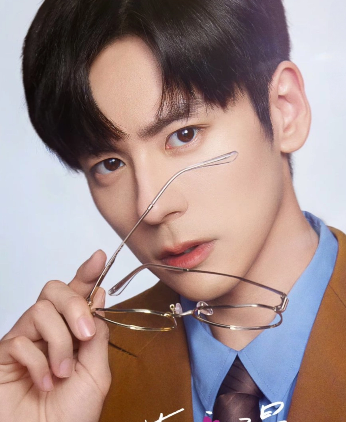 위철명 사진