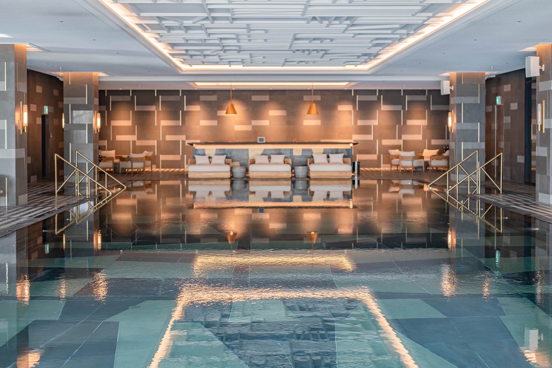 #JW메리어트 #JW메리어트제주 #JW메리어트제주리조트&스파 #범섬 #빌벤슬리 #서귀포호텔 #제주리조트 #제주메리어트 #제주여행 #제주호텔 #댄싱두루미 #더플라잉호그 #아일랜드키친