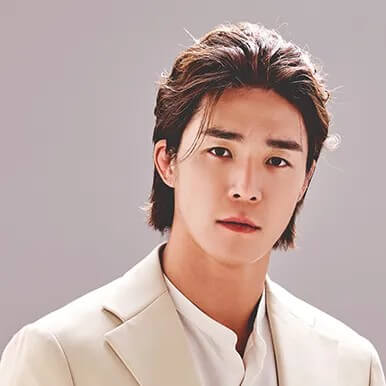 일일드라마 태양을 삼킨 여자의 주인공 한강준역을 맡은 서하준의 홍보 포스터입니다.