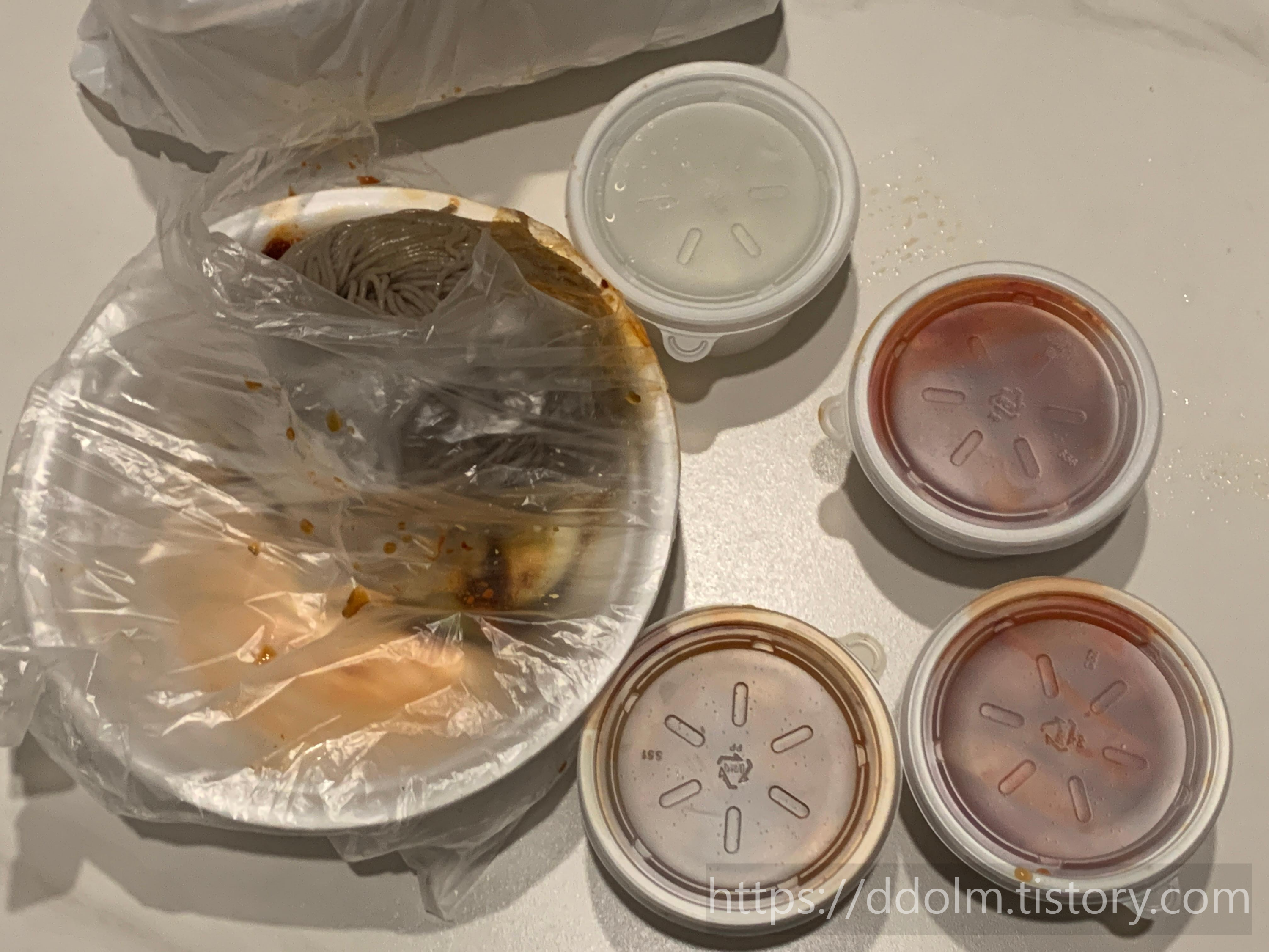 만포막국수 포장 후기 (비빔막국수, 접시만두)