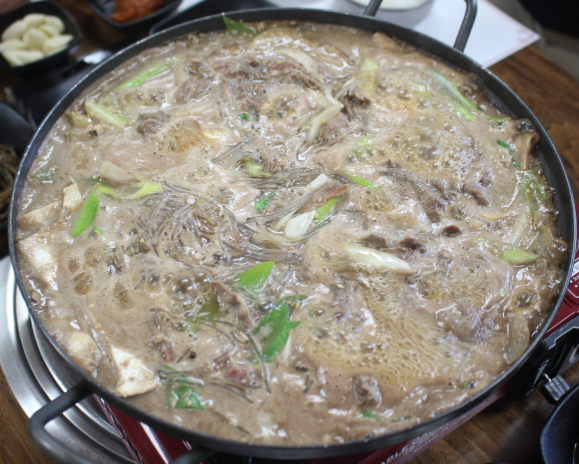 6시내고향 숯불돼지갈비 한우불고기 버섯전골 강원도 평창군 평창강 숯불갈비